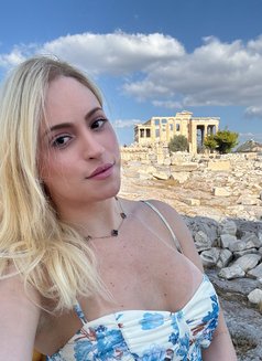Shemale Letícia Brazilian - Acompañantes transexual in Dubai Photo 30 of 30