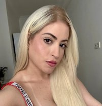 Shemale Letícia Brazilian - Transsexual escort in Dubai Photo 17 of 26