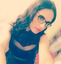 Shemale Lily - Transsexual escort in New Delhi