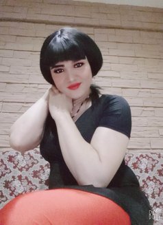 Shemale Lola in Istanbul - Transsexual escort in İstanbul Photo 1 of 6