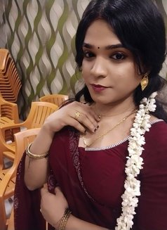 Shemale Looking for Men Fk Me Hard - Transsexual escort in Chennai Photo 4 of 14