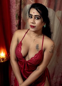 Shemale Looking for Men Fk Me Hard - Transsexual escort in Chennai Photo 2 of 7