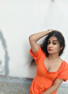 Shemale Looking for Men Fuck Me Hard Wit - Transsexual escort in Bangalore Photo 2 of 6