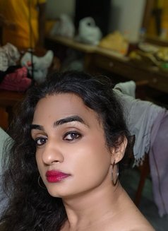 Shemale Looking for Men Fuck Me Hard Wit - Transsexual escort in Bangalore Photo 5 of 6