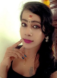 Shemale Looking for Men Fuck Me Hard Wit - Acompañantes transexual in Chennai Photo 7 of 8
