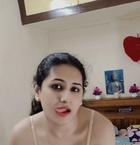 SHEMALE (Madhu) LADYBOY cut COCK & BIG B - Transsexual escort in Chennai