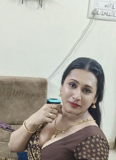 Shemale (madhu) Ladyboy Cut Cock & Big B - Transsexual escort in Chennai Photo 18 of 20