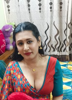 Shemale (madhu) Ladyboy Cut Cock & Big B - Transsexual escort in Chennai Photo 22 of 22