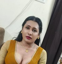 Shemale (madhu) Ladyboy Cut Cock & Big B - Transsexual escort in Chennai