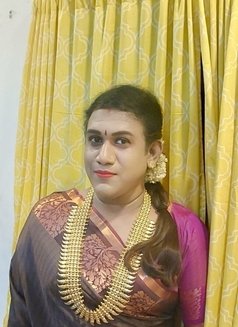 Shemale Madipakkam - Acompañantes transexual in Chennai Photo 3 of 3