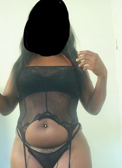 Shemale - Acompañantes transexual in Gaborone Photo 10 of 10