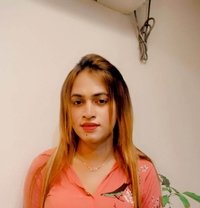 Shemale nusrat - Intérprete transexual de adultos in Dhaka