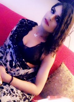 Shemale Queen - Acompañantes transexual in New Delhi Photo 4 of 9