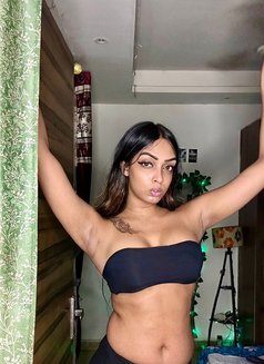SHEMALE RUHI PAUL( 34-7+inch DICK) - Transsexual escort in New Delhi Photo 8 of 14