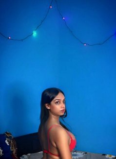 SHEMALE RUHI PAUL( BIG 34-7+DICK) - Transsexual escort in New Delhi Photo 3 of 5