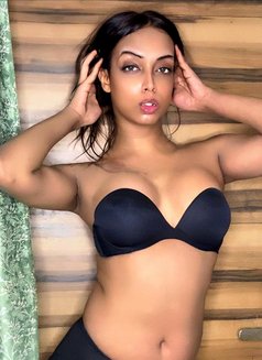 SHEMALE RUHI PAUL( BIG 34-7+DICK) - Transsexual escort in New Delhi Photo 4 of 5