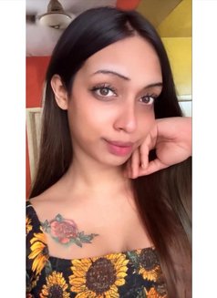 SHEMALE RUHI PAUL( BIG 34-7+DICK) - Acompañantes transexual in New Delhi Photo 4 of 19