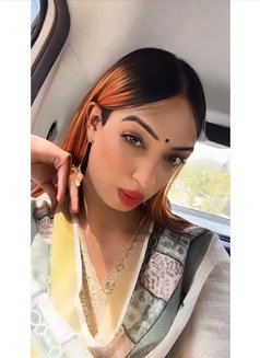 SHEMALE RUHI PAUL( BIG 34-7+DICK) - Acompañantes transexual in New Delhi Photo 16 of 19