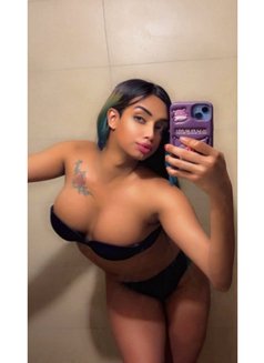 SHEMALE RUHI PAUL( BIG 34-7+DICK) - Transsexual escort in New Delhi Photo 16 of 24