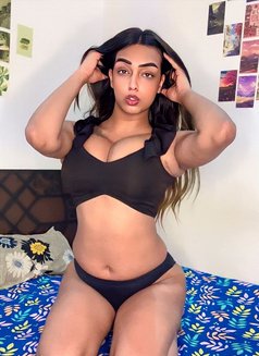 SHEMALE RUHI PAUL( BIG 34-7+DICK) - Transsexual escort in New Delhi Photo 21 of 24
