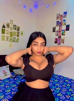 SHEMALE RUHI PAUL( BIG 34-7+DICK) - Transsexual escort in New Delhi Photo 25 of 26