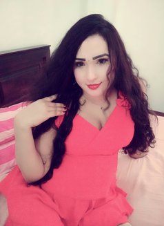 Shemale Sandu+elegant and Cuteness - Transsexual escort in Colombo Photo 7 of 20