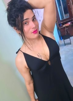 Shemale Sexy Hyderabad - Acompañantes transexual in Hyderabad Photo 8 of 9