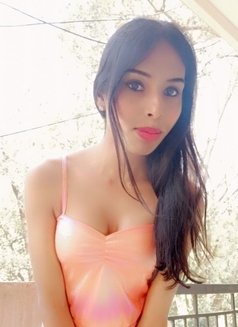 Shemale Sexy Mallu Roshni - Transsexual escort in Bangalore Photo 6 of 9