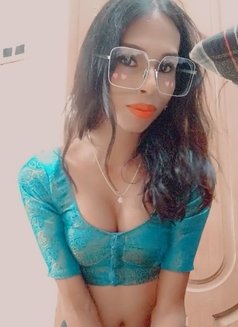 Shemale Sexy Transsexuals Roshni - Acompañantes transexual in Bangalore Photo 4 of 4