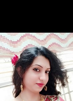 Shemale Sonam - Transsexual escort in Kolkata Photo 16 of 18