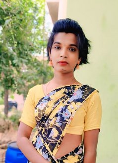 Shemale Tamil Ponnu Ladyboy Coimbatore - Transsexual escort in Coimbatore Photo 2 of 19
