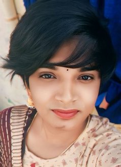 Shemale Tamil Ponnu Ladyboy Coimbatore - Transsexual escort in Coimbatore Photo 12 of 19