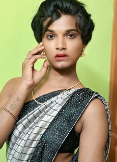 Shemale Tamil Ponnu Ladyboy Coimbatore - Transsexual escort in Coimbatore Photo 17 of 19