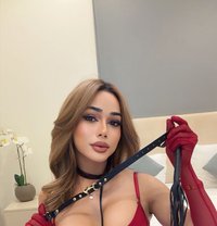 Shemale ,top bottom, both - Transsexual escort in Riyadh