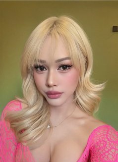 Shemale ,top bottom, both - Transsexual escort in Tokyo Photo 9 of 11