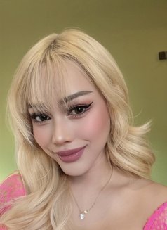 Shemale ,top bottom, both - Transsexual escort in Tokyo Photo 10 of 11