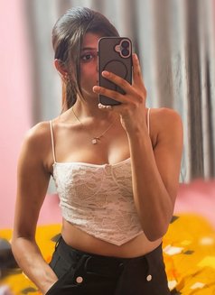 Shemale Top have Big Dick - Transsexual escort in Bangalore Photo 1 of 8