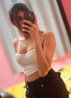 Shemale Top have Big Dick - Transsexual escort in Bangalore Photo 2 of 8