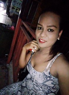 Shemale. Top Hyper. Kuta Bali - Acompañantes transexual in Bali Photo 1 of 2