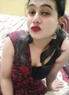 Shemale Vennila Here - Acompañantes transexual in Chennai Photo 2 of 2