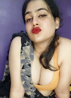 Shemale Vennila Here - Acompañantes transexual in Chennai Photo 4 of 7