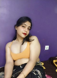 Shemale Vennila Here - Acompañantes transexual in Chennai Photo 5 of 7