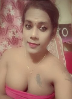 Shemale (Cock N Boobs ) BUDGET FRIENDLY - Acompañantes transexual in Chennai Photo 12 of 19