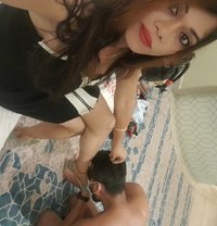 Hot Shemale Zeenat - Transsexual escort in New Delhi