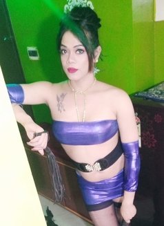 Hot Shemale Zeenat - Transsexual escort in New Delhi Photo 16 of 30