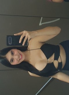 ShemaleAnna AL KHUWAIR - Acompañantes transexual in Muscat Photo 18 of 25