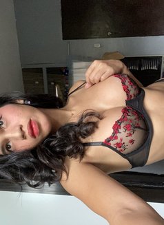ShemaleAnna AL KHUWAIR - Acompañantes transexual in Muscat Photo 23 of 25