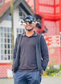 Shen Fernando - Male escort in Colombo Photo 5 of 5