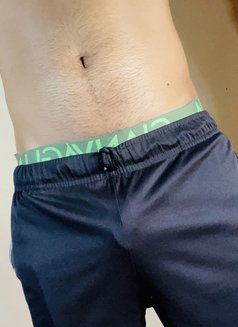 Shen - Acompañantes masculino in Colombo Photo 2 of 2