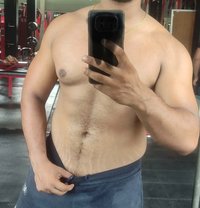 Shenal - Male escort in Colombo